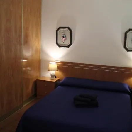 апартамент с 1-спальней в *